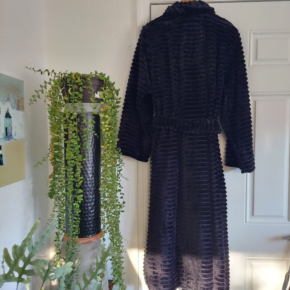 Soma Textured Full Length Robe - Picture 9 of 10